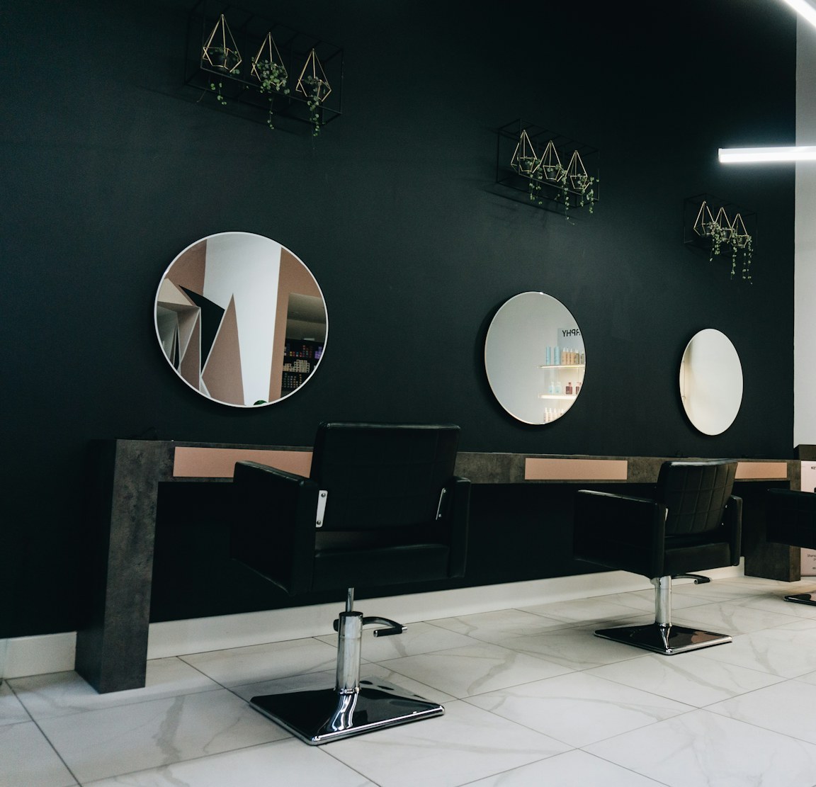 L'intérieur du salon Vice-Versa Coiffure